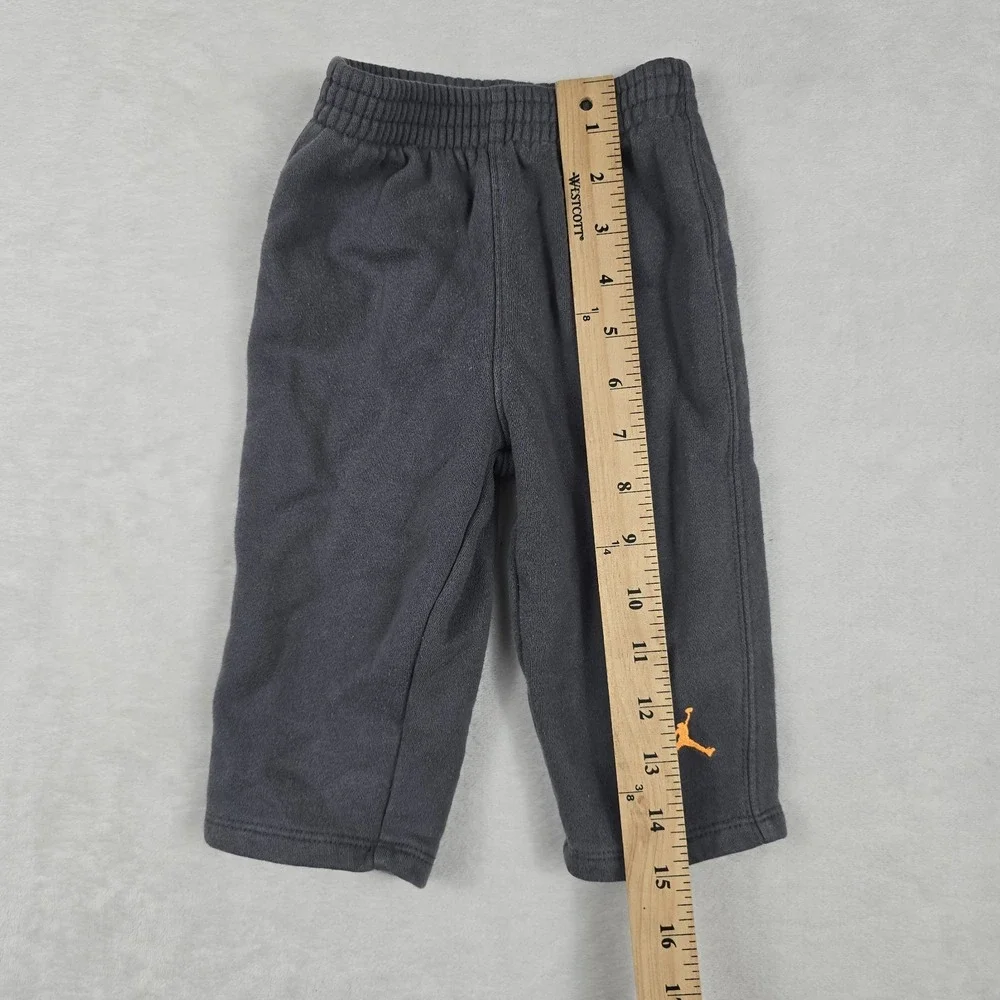 Jordan Boys Charcoal Gray Fleece Sweatpants Orange Jumpman Logo 12M Basketball